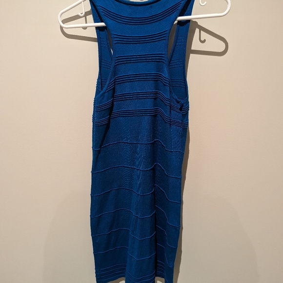Blue bodycon knit dress - Picture 3 of 3